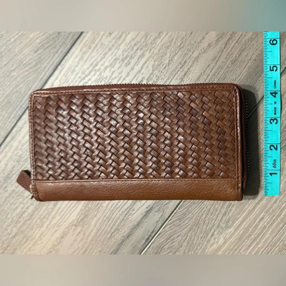 Brown Woven Zip-Around Leather Wallet - Picture 2 of 8